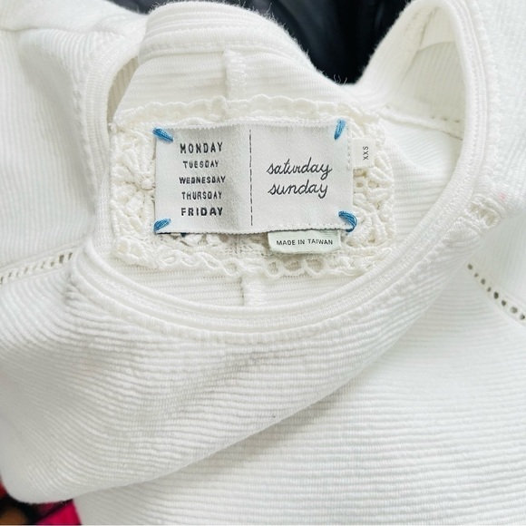 Saturday Sunday white lace top - Picture 3 of 5